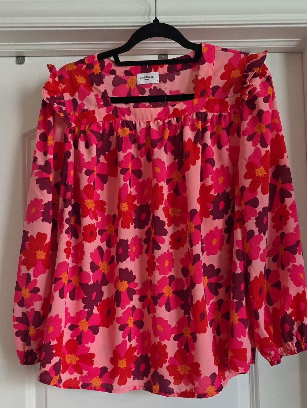 NWOT Anniewear Medium Pink Floral Smocked Square-Neck Blouse